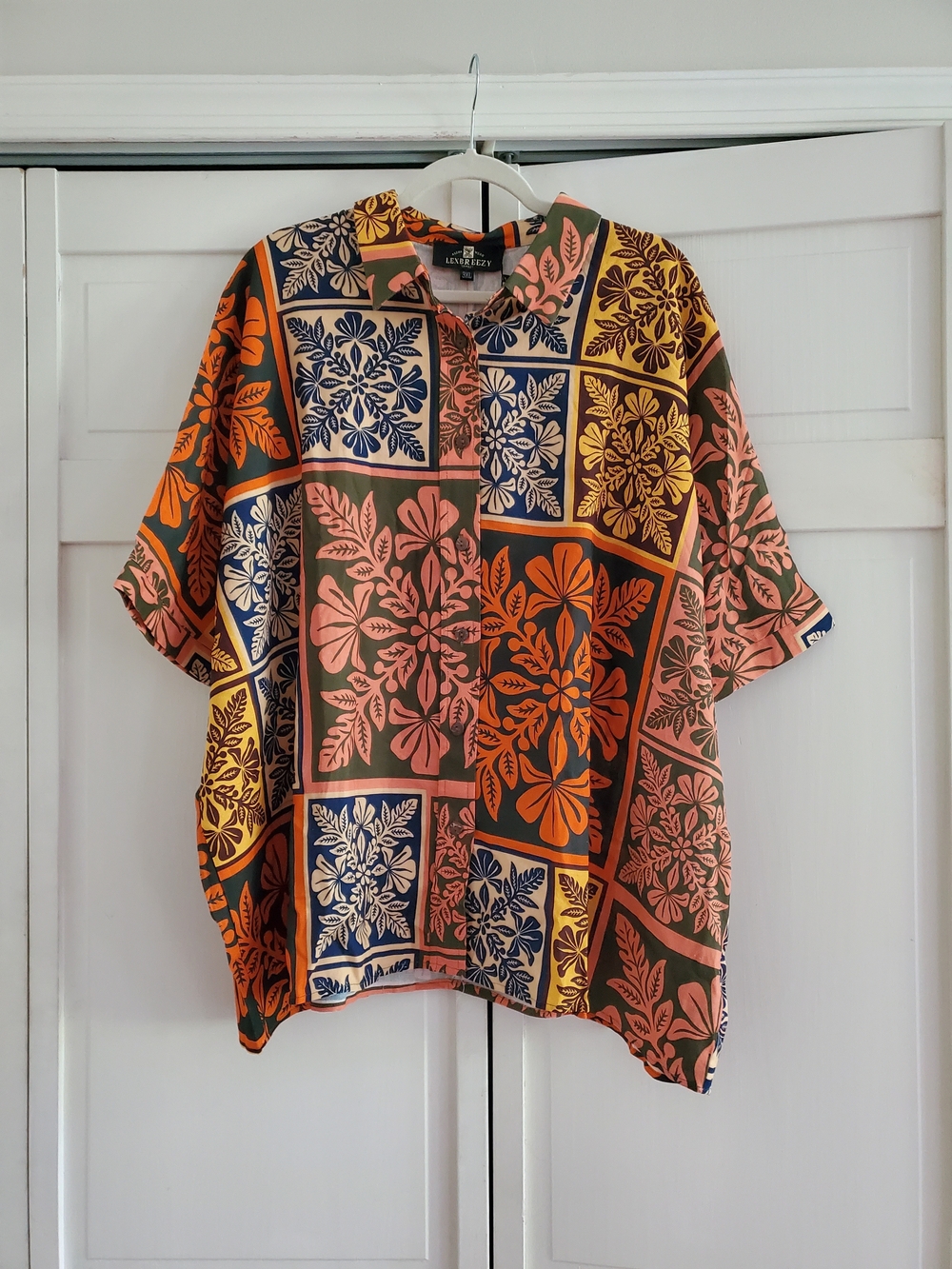 LexBreezy Hawaii Kaia Blouse Anuenue Quilt Button-down Shirt NWT Women's 3X